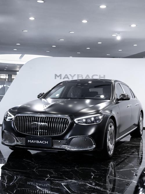 佛山顺德区弘凌裕企业管理咨询岚图汽车的售后服务让用户无忧出行，迈巴赫未来的豪华车趋势